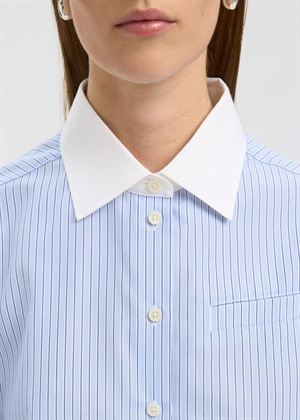 Filina relaxed contrast ls skjorte Cashmere Blue Stripes Selected Femme 
